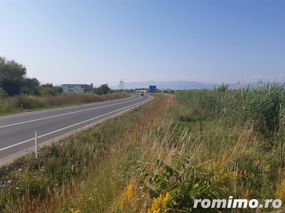 Teren Intravilan DN 14 intre Sibiu si Sura Mare la sosea 