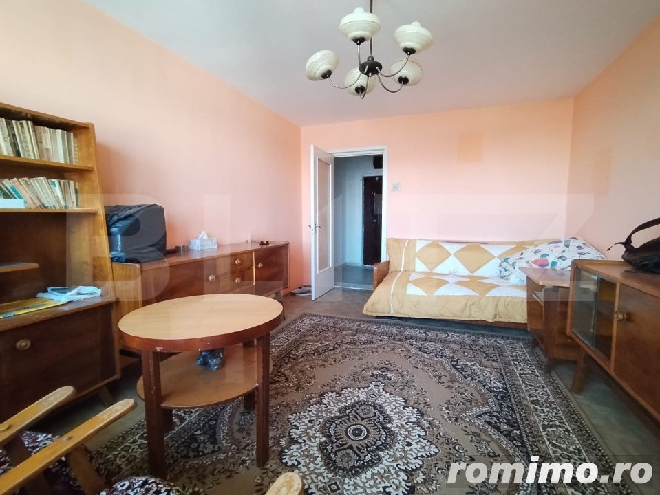 Apartament 2 camere, langa Scoala 10 ET.6/10 49.900 euro