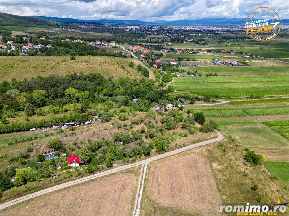 FILM! 4.500 mp,extravilan,livada,in Sancraiu,Covasna,acces facil,pomi fructiferi,