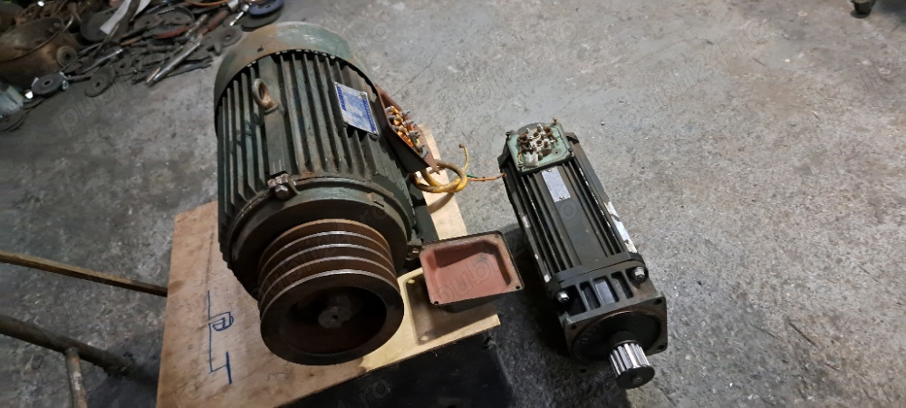 motor electric 380v,  - 4kw ,- 960 rot   minut, in perfectă stare de funcționare, - generator 