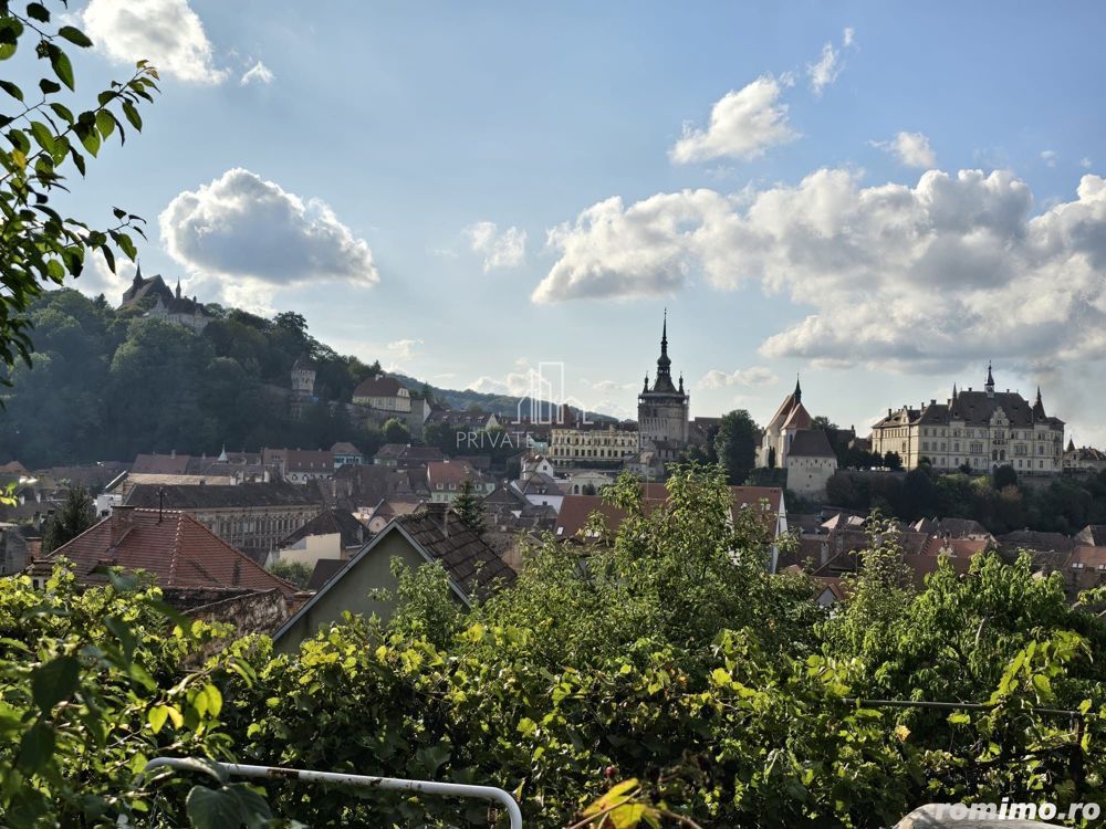 Casa in zona centrala, 486 Mp suprafata totala, Sighisoara