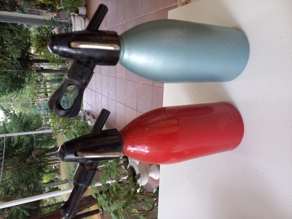 2 BUCĂȚI SIFOANE (CU CAPSULE )NOI UNICATE NEFOLOSITE