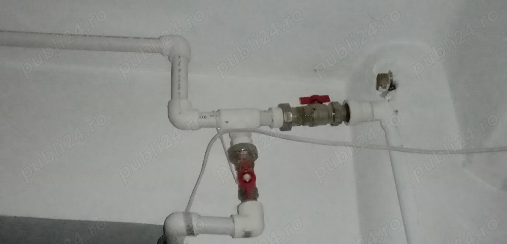 Caut instalator; Solicit oferte pret pt: instalare contor Inlocuit robineți +wc Prelungire țeavă apa