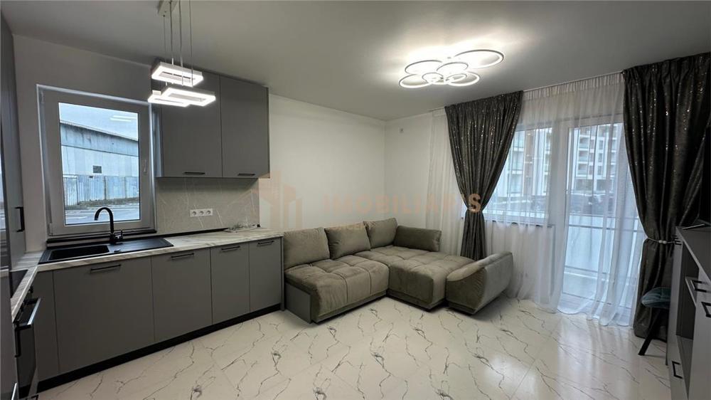 Apartament 3 camere de inchiriat, zona Marul de Aur