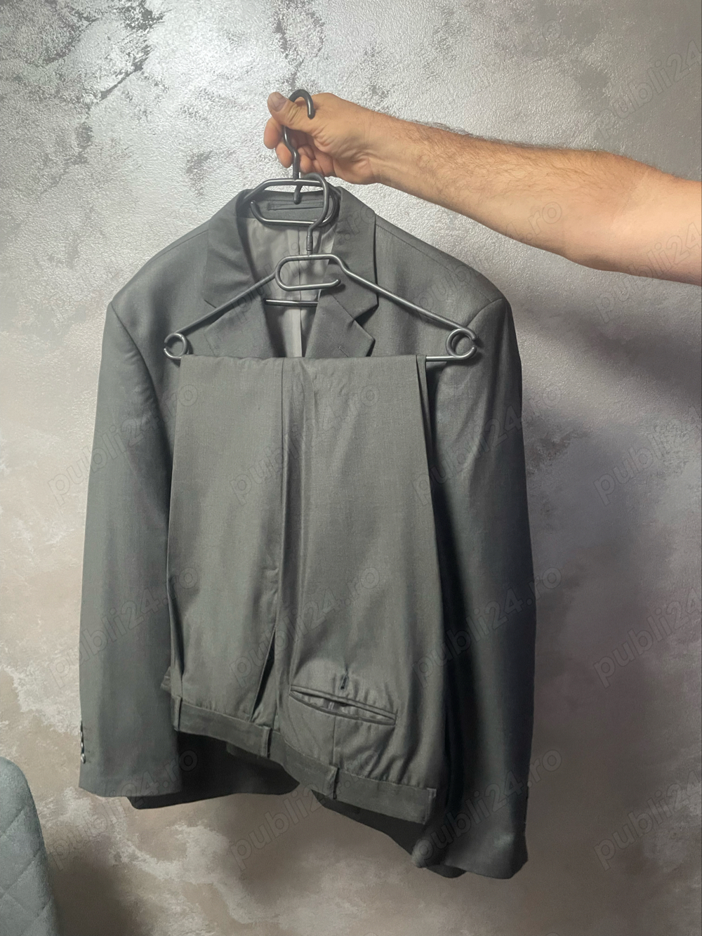 costum barbati marimea 56