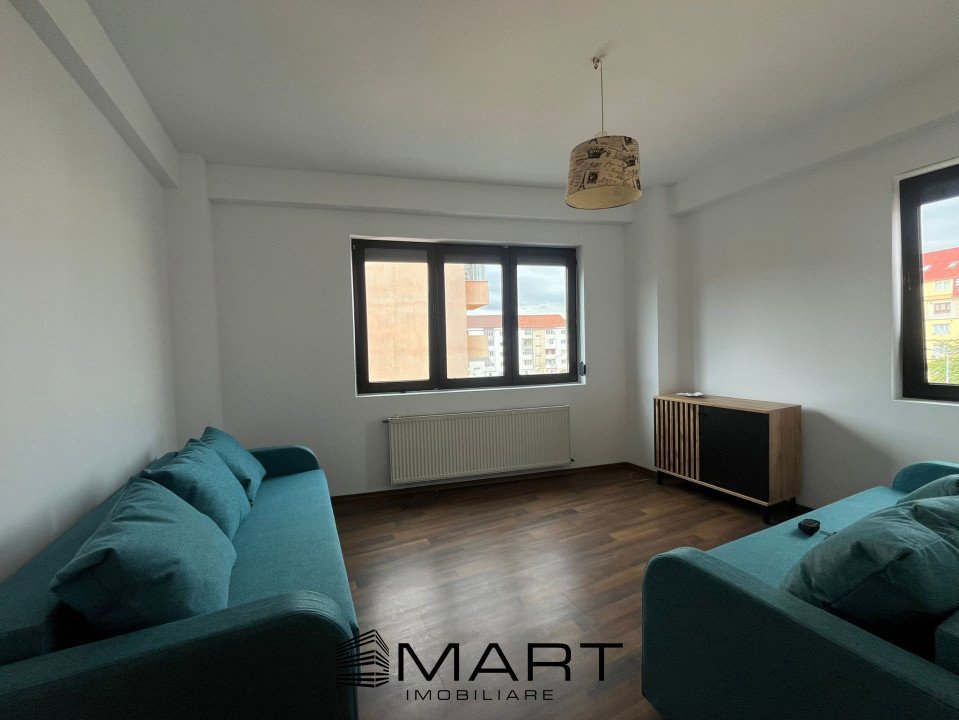 Apartament 2 camere decomandate + garaj zona Strand