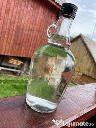 Vand palinca pentru prune