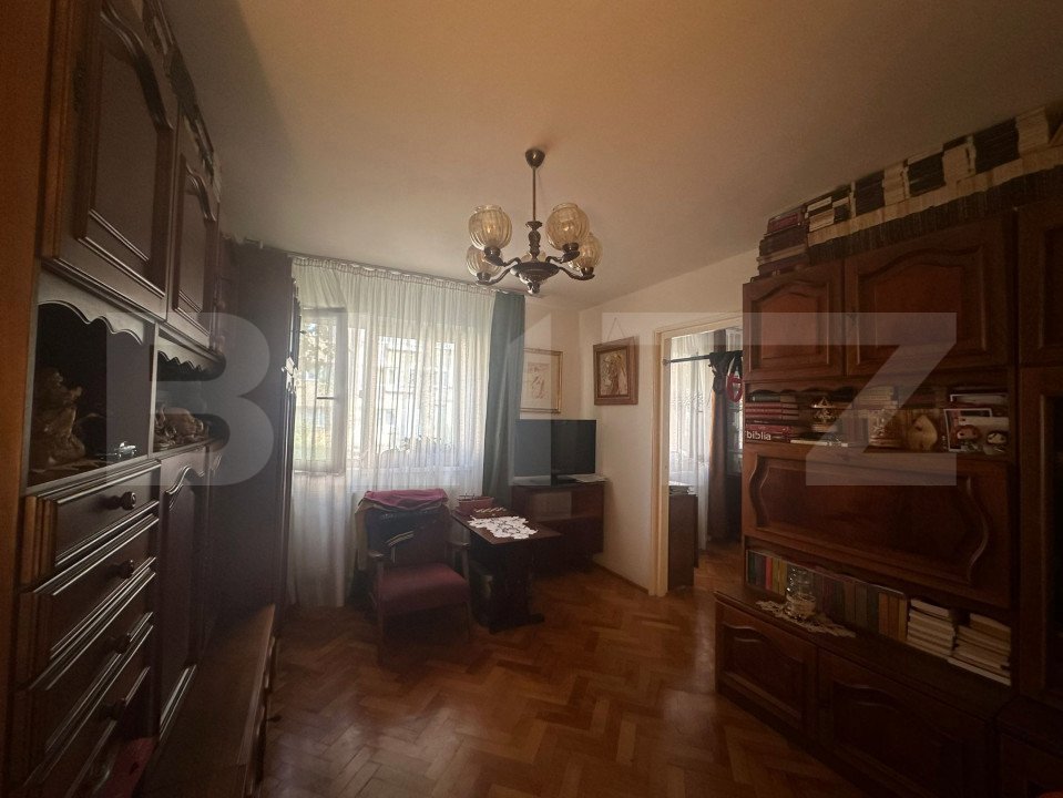 Apartament cu 3 camere la parter inalt, boxa si parcare in Manastur, zona Padin