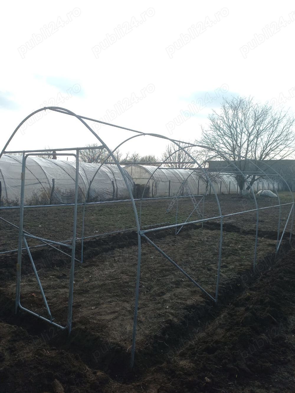 Vindem solar gradina complete structura galvanizata folie UV 180 microni garantie 3 ani laterale aer