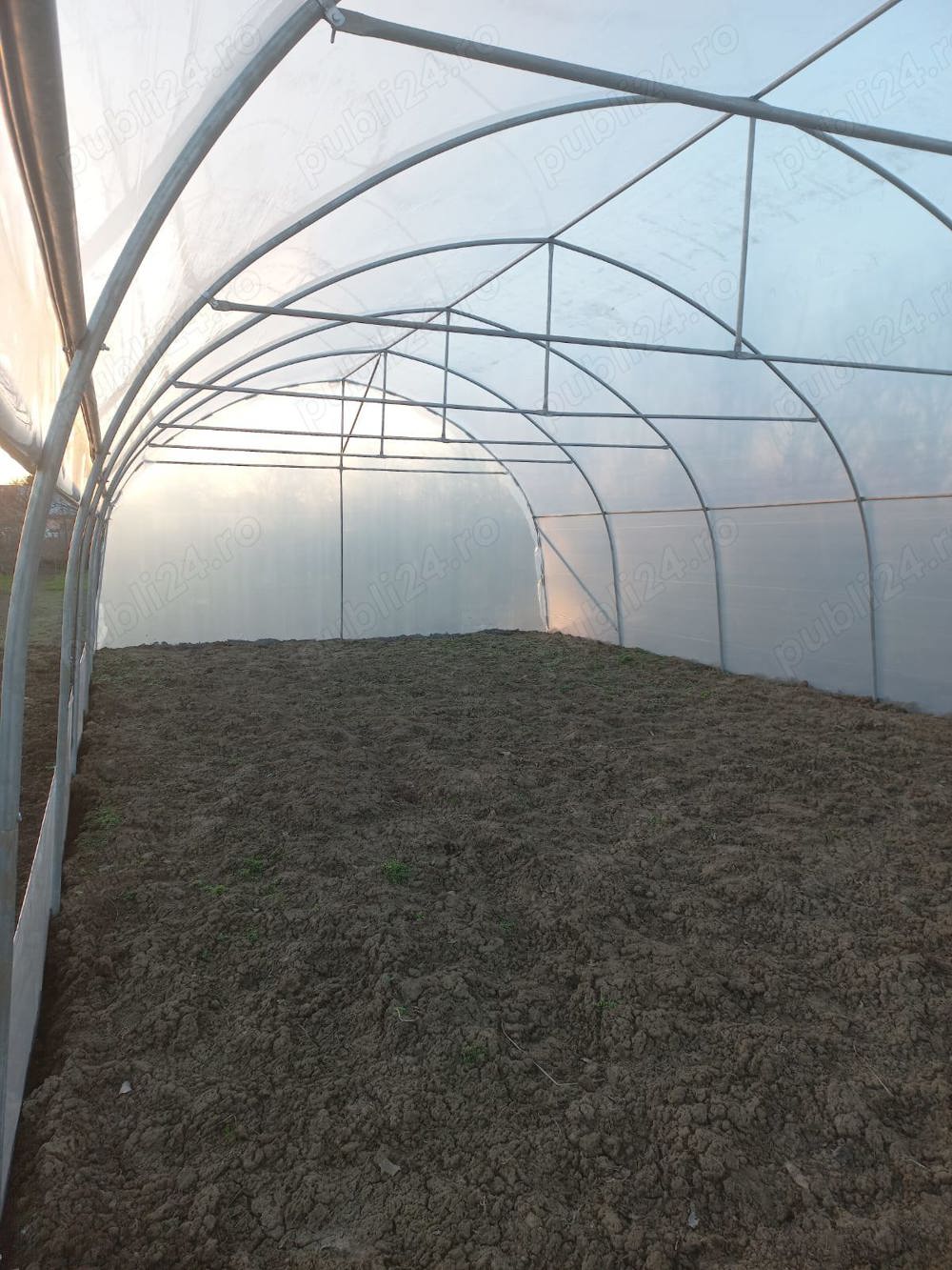 Oferim solarii legume profesionale teava galvanizata folie 180 microni garantie 3 ani kit complet mo