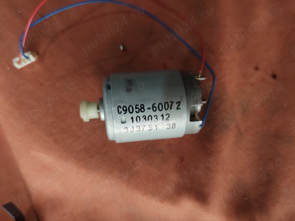 dc motor c9058-6007 de pe imprimanta Hp Photosmart  c5380
