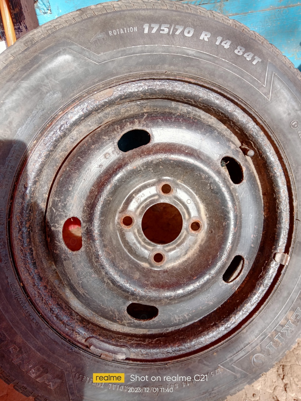 cauciucuri cu jante tabla 