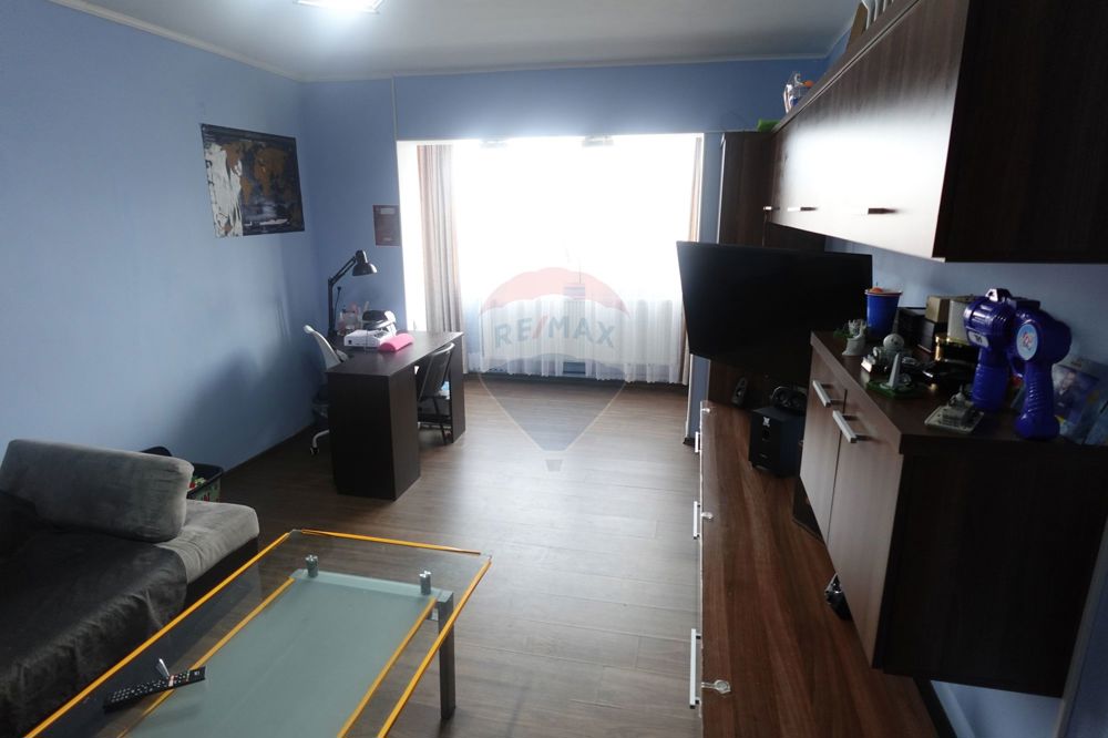 Apartament cu 2 camere de vânzare Regele Ferdinand