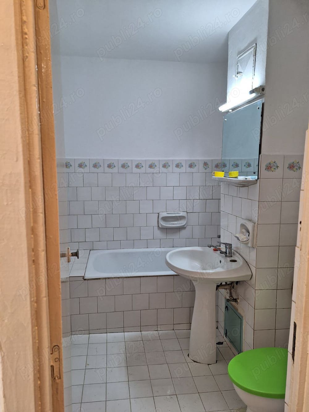 Apartament 2 camere decomandat Lipovei ocupabil imediat