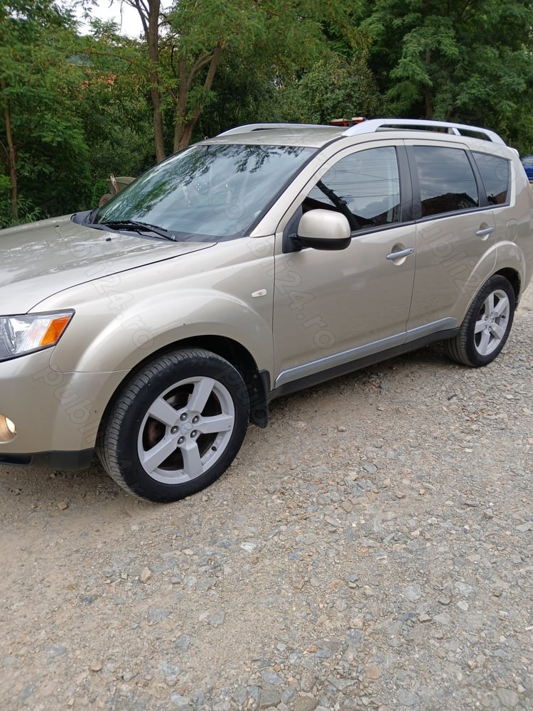 Mitsubishi outlander 