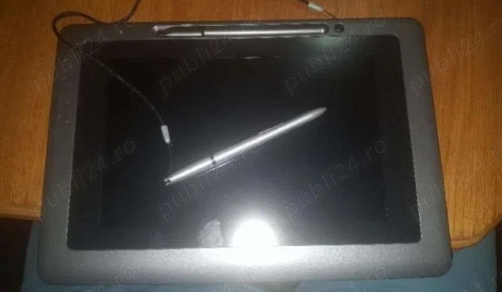 Tableta grafica wacom dtu-1031