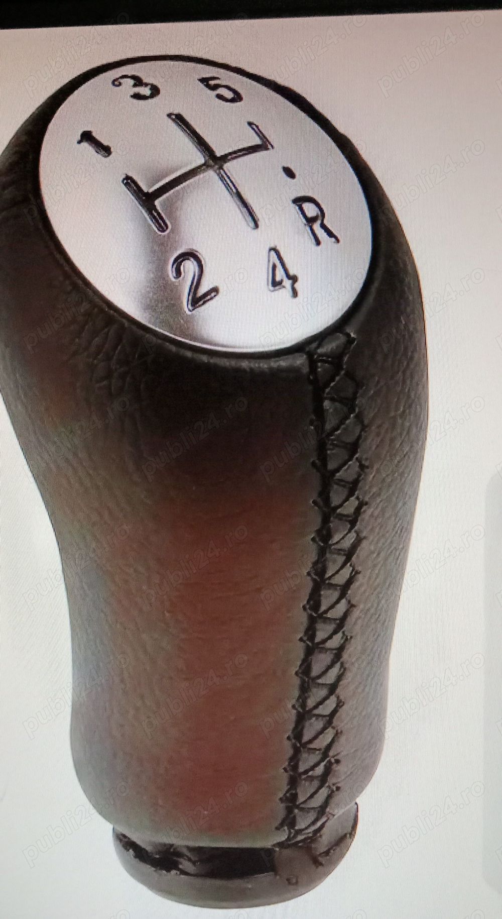 nuca schimbator logan sandero duster 5+1 din piele 