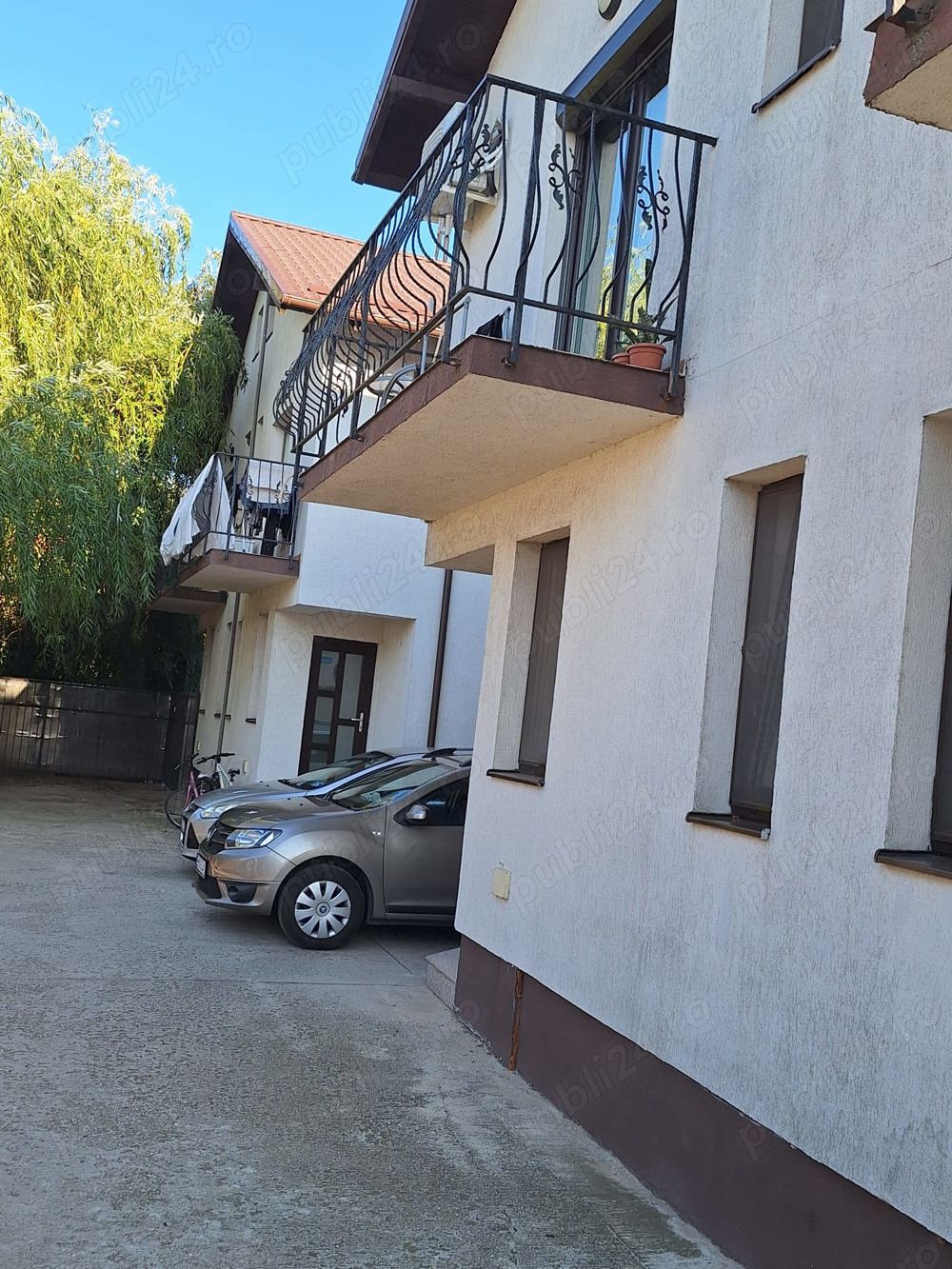 Vila in duplex Tunari