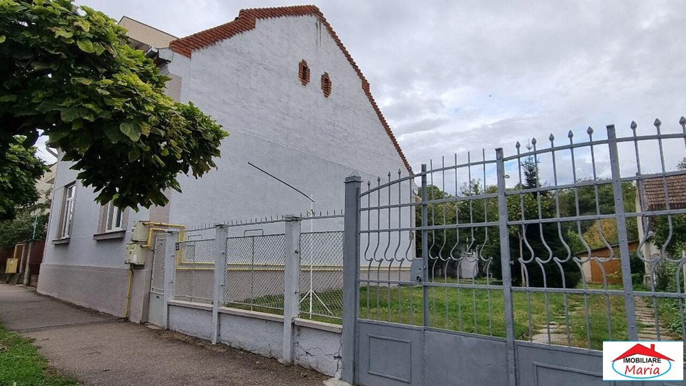 Casa parter de inchiriat pentru birouri- servicii, semicentral ( ID 22694 )