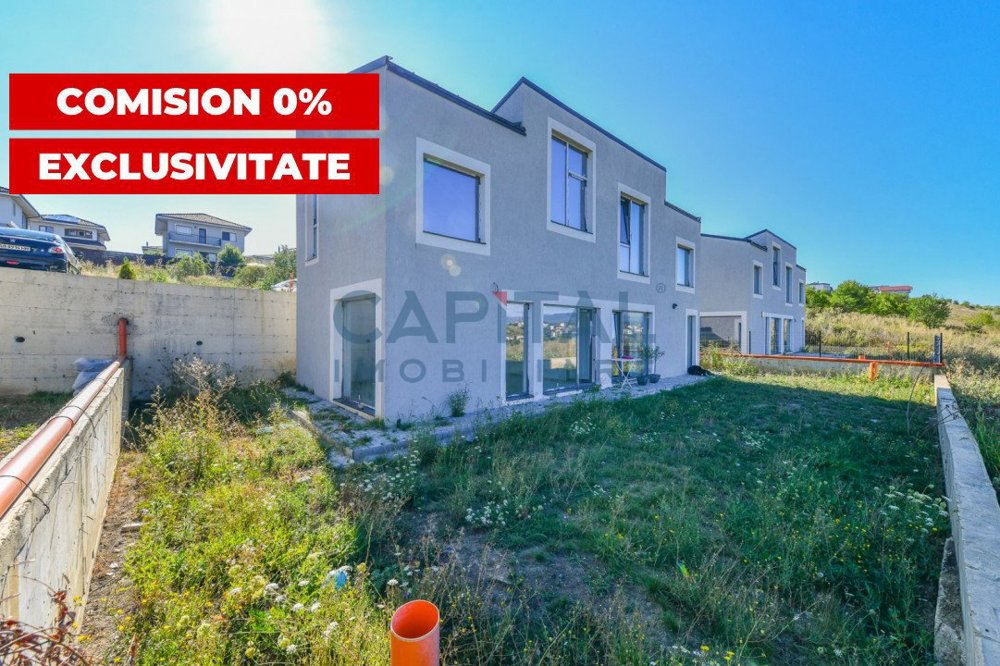 Casa finisata in ansamblu imobiliar nou, panorama superba