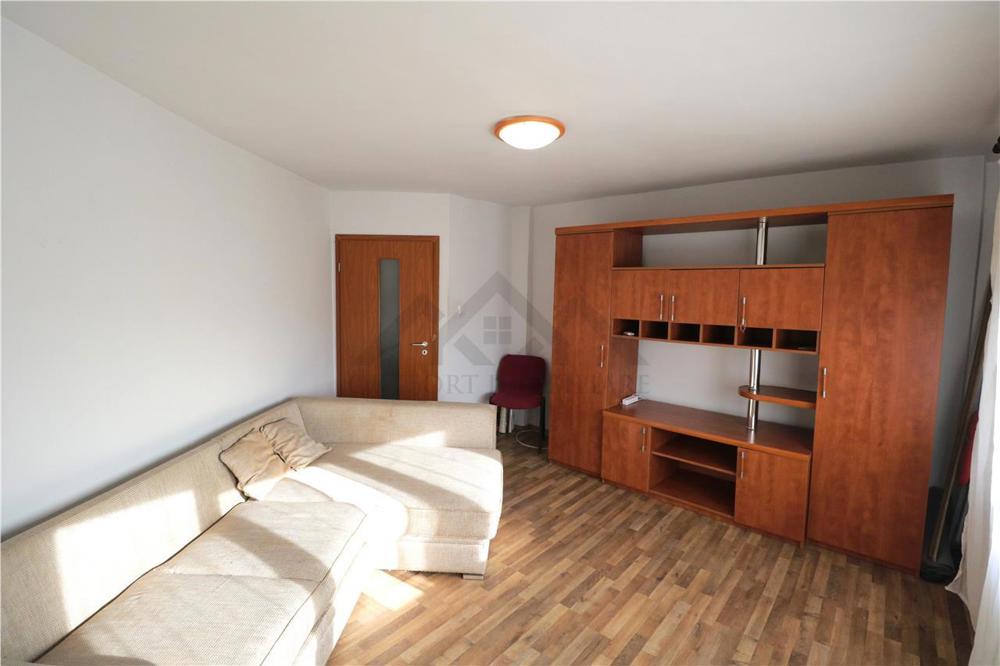 Apartament cu 2 camere decomandat, zona Bucovinei