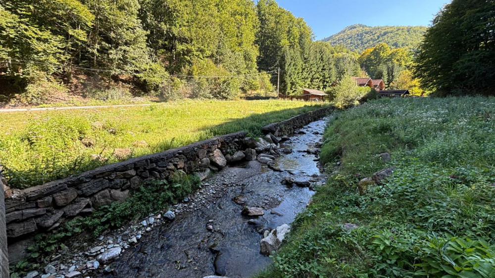 Teren intravilan 4 parcele cu PUZ aprobat, Valea Bratcuței