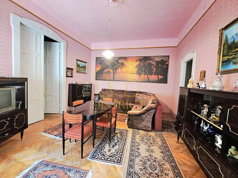 Apartament 3 camere spatios cladire istorica I Central