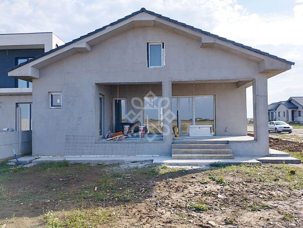 Casa  4 camere si 500mp teren de vanzare in Santandrei