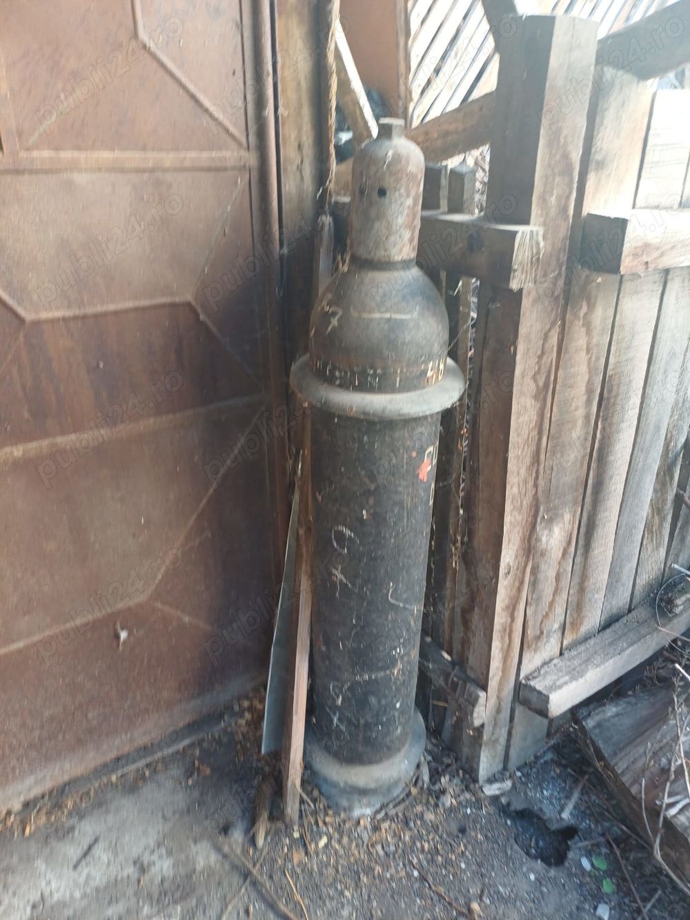 Vand butelie oxigen. pret 130 lei