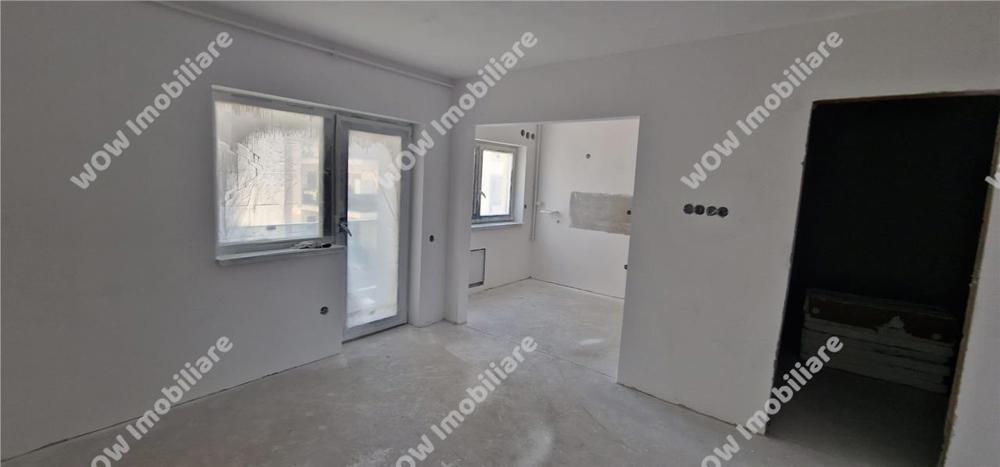 Apartament cu 3 camere etaj 1  de vanzare in Selimbar Promenada