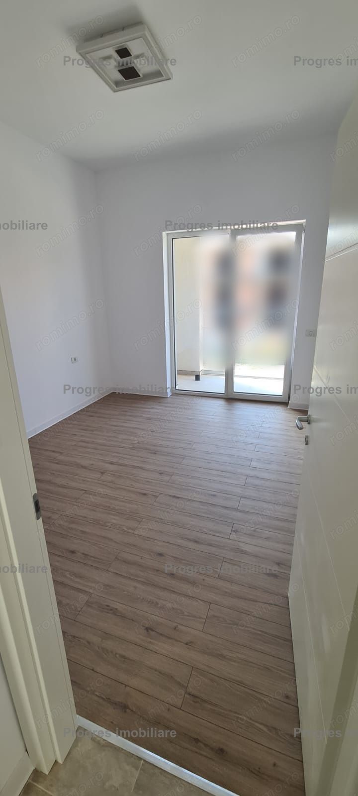 Apartament 2 camere - etaj 1 - bloc nou - 65.900 Euro