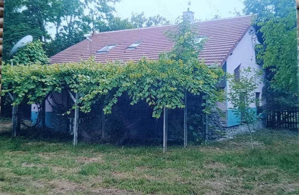 Casa 5 camere, mansarda,zona superbă Porumbacu de sus!!! 