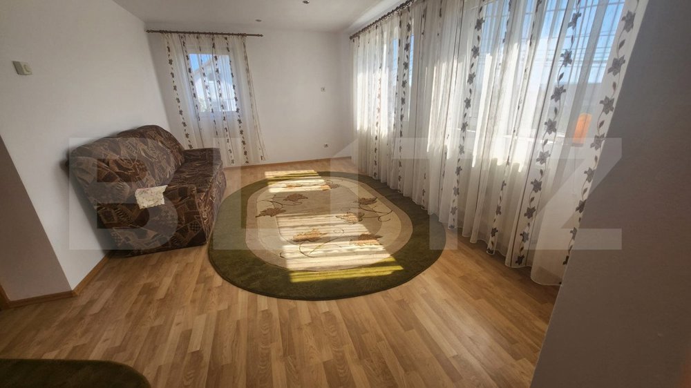 Apartament cu scara interioara, 3 camere, Micesti