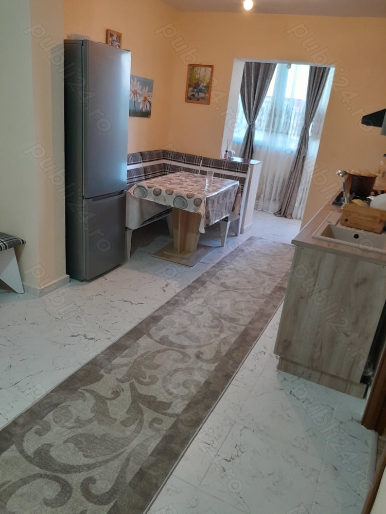 Vând apartament cu 2 camere 