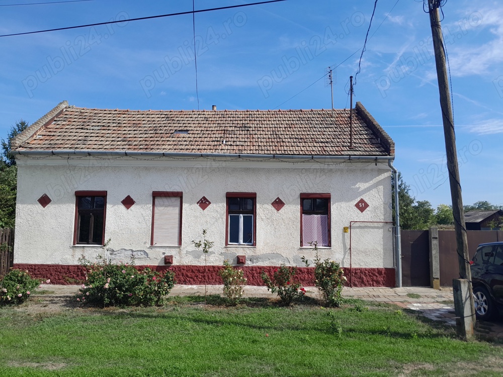 Vand casa in Ungaria la 30 km de vama Turnu de langa Arad