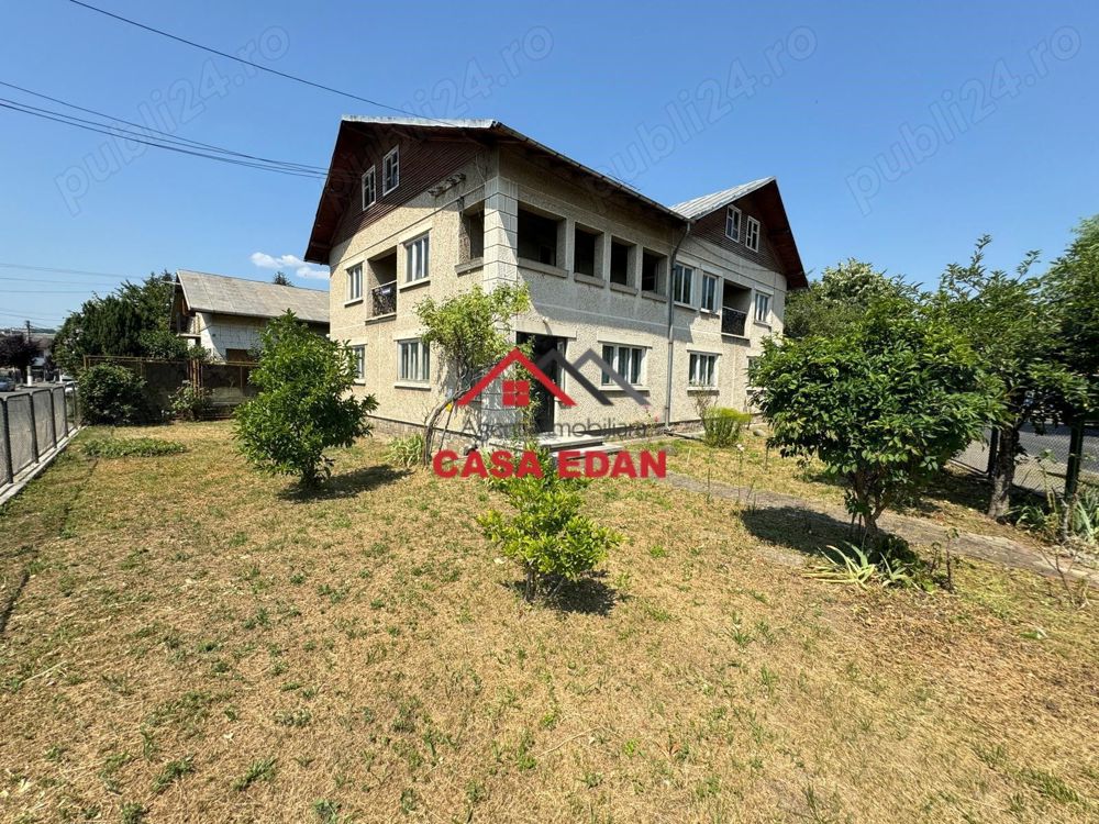 Casa in Campina--270.000e
