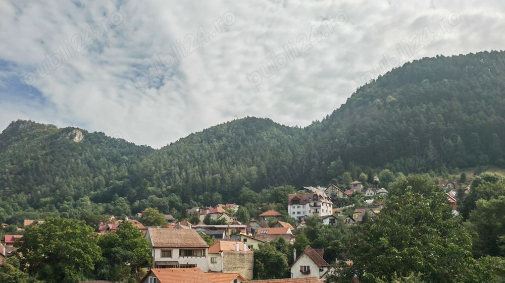 Casa la cheie, Brasov, intrarea in Schei.