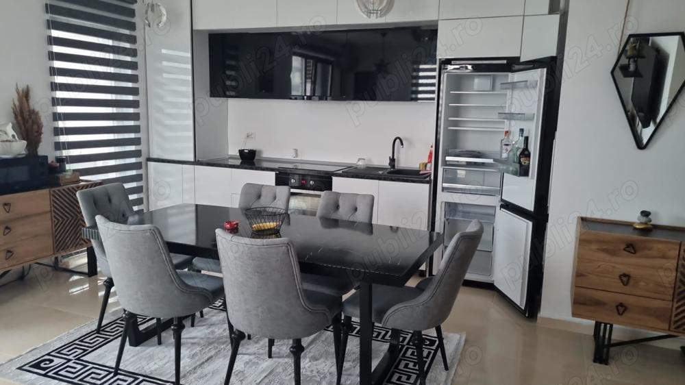 Apartament Mamaia-Nord, strada D20 cu vedere la mare