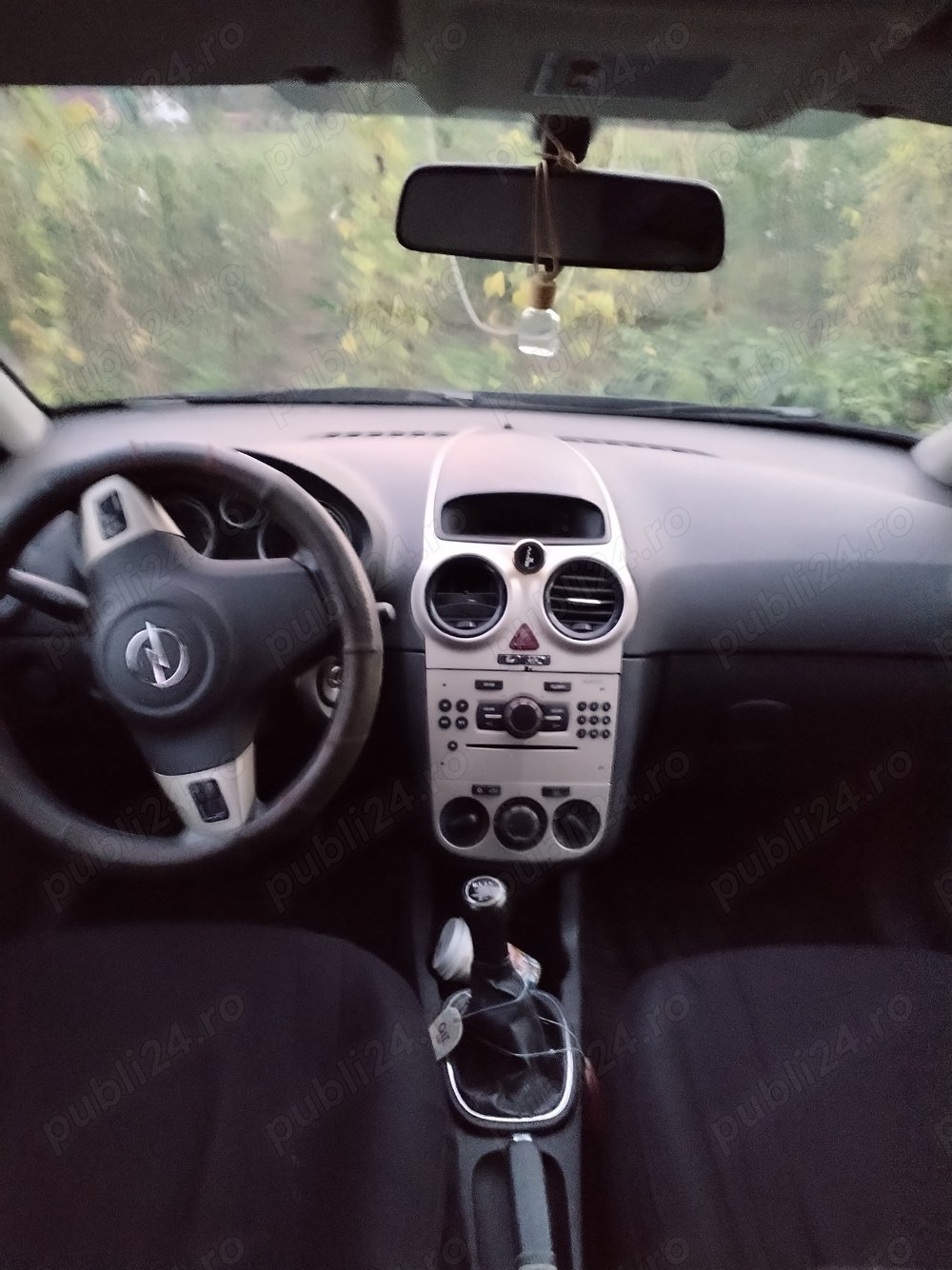 Opel corsa D 1.3 tdci 2008 avariata sau dezmembeez