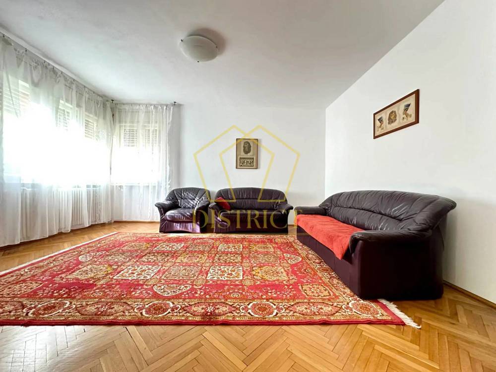 Apartament spațios cu 2 camere | Medicina