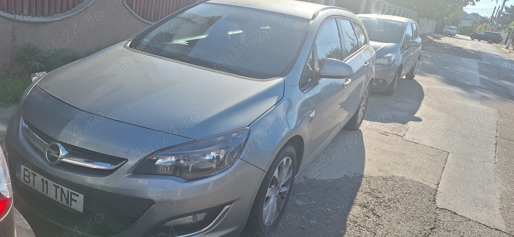 Vând Opel Astra j 1.7 cdti  an 2013  Euro 5