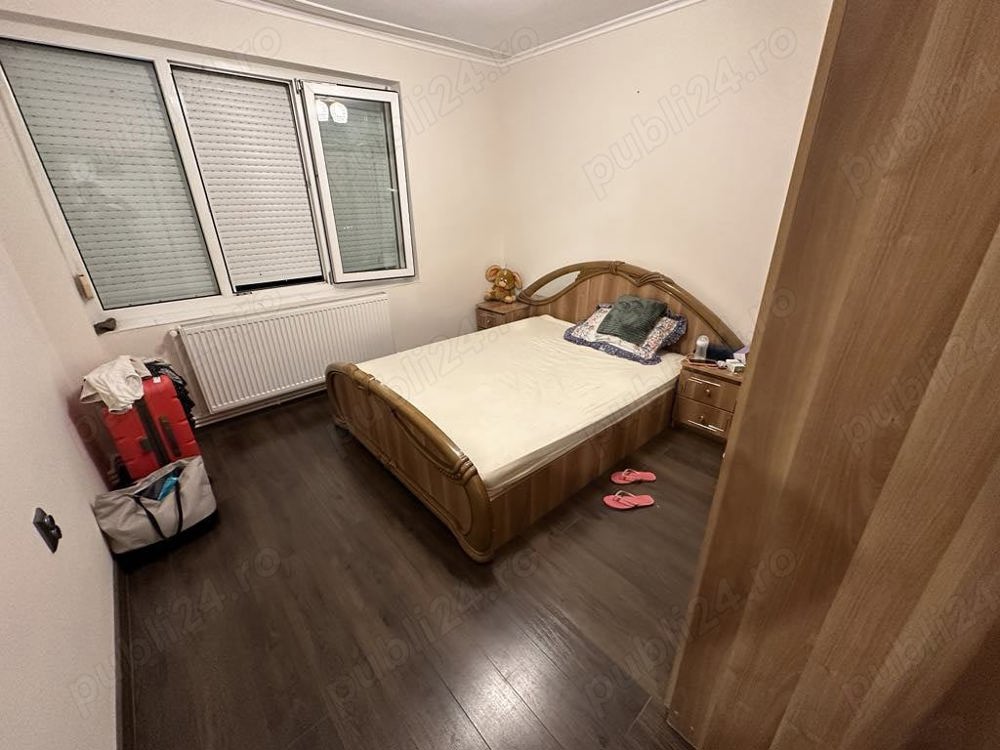 Închiriez apartament