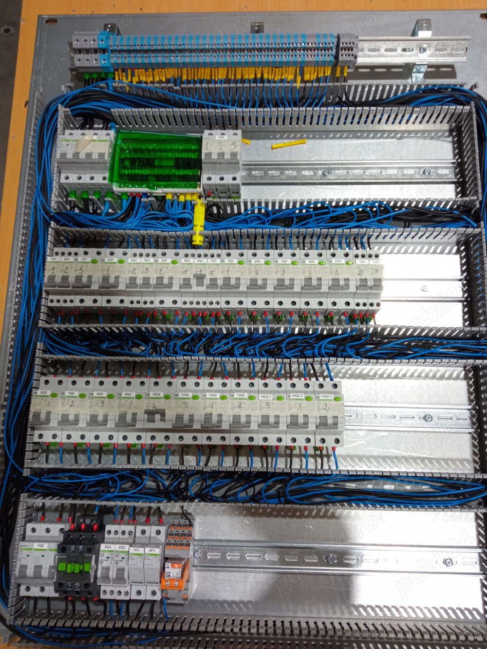 Angajari Electricieni 