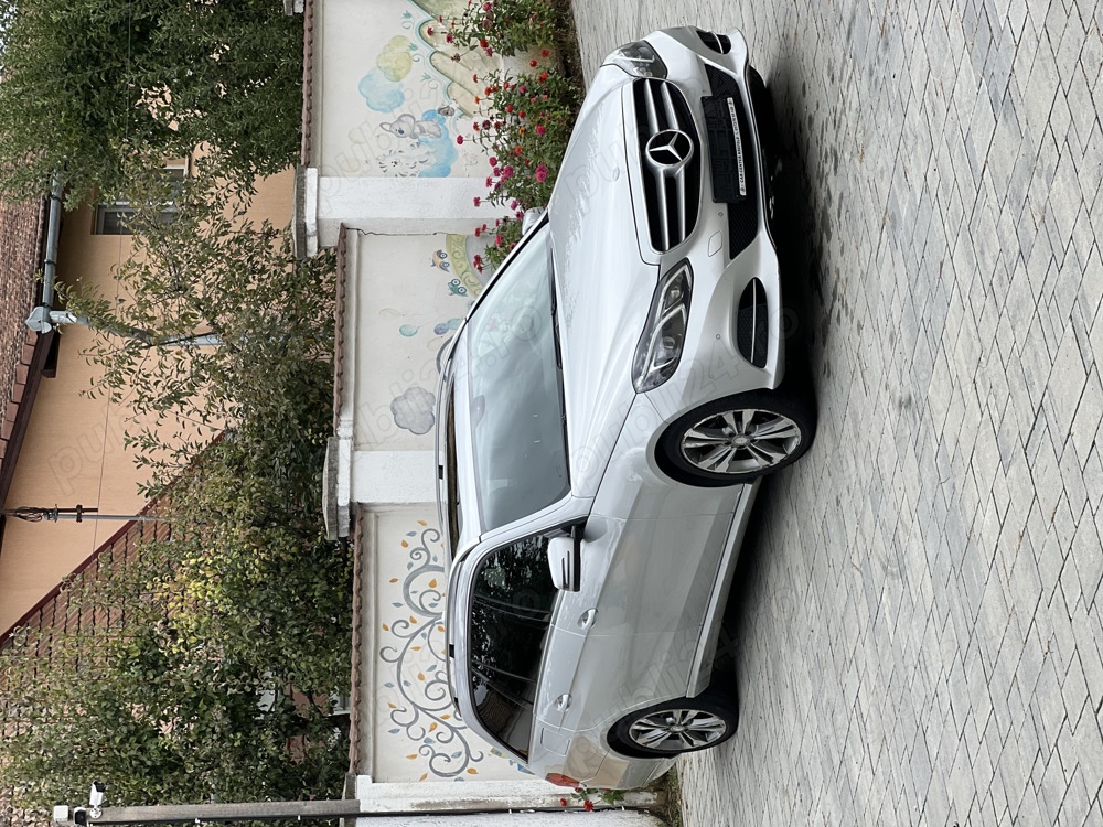 Mercedes-Benz E300 Bluetec Hybrid  Mercedes-Benz E300 Bluetec Hybrid