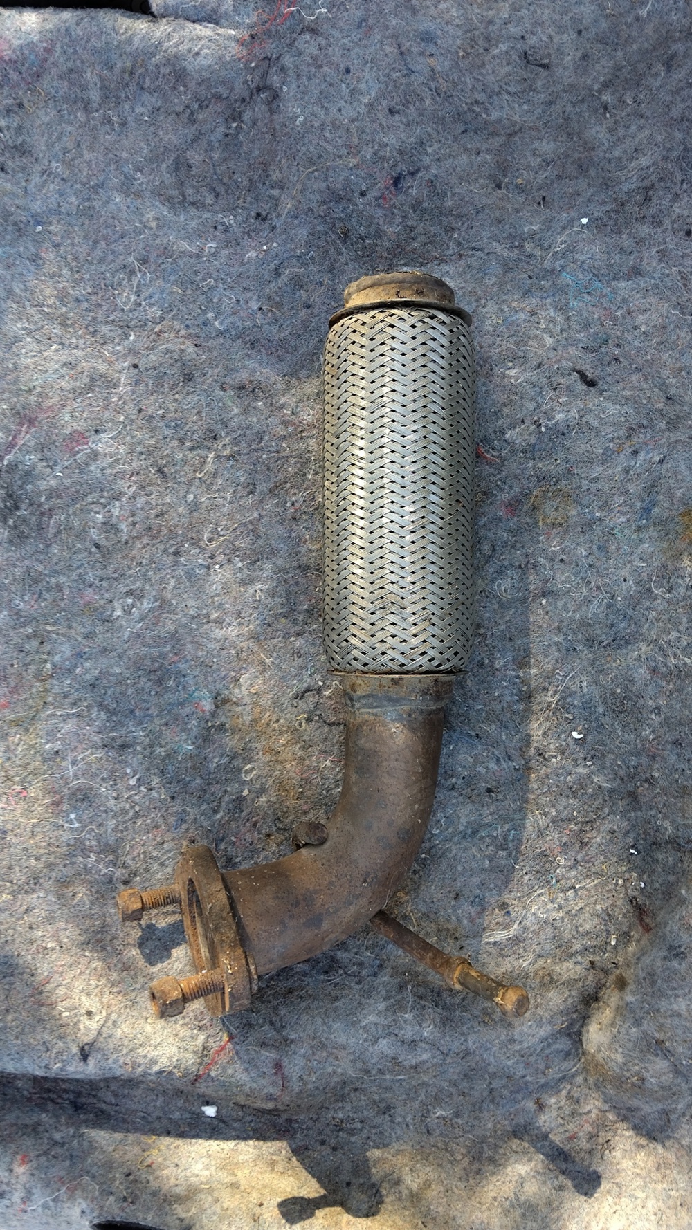 Flexibil toba cu cot FORD FUSION FIESTA  1.4 TDci