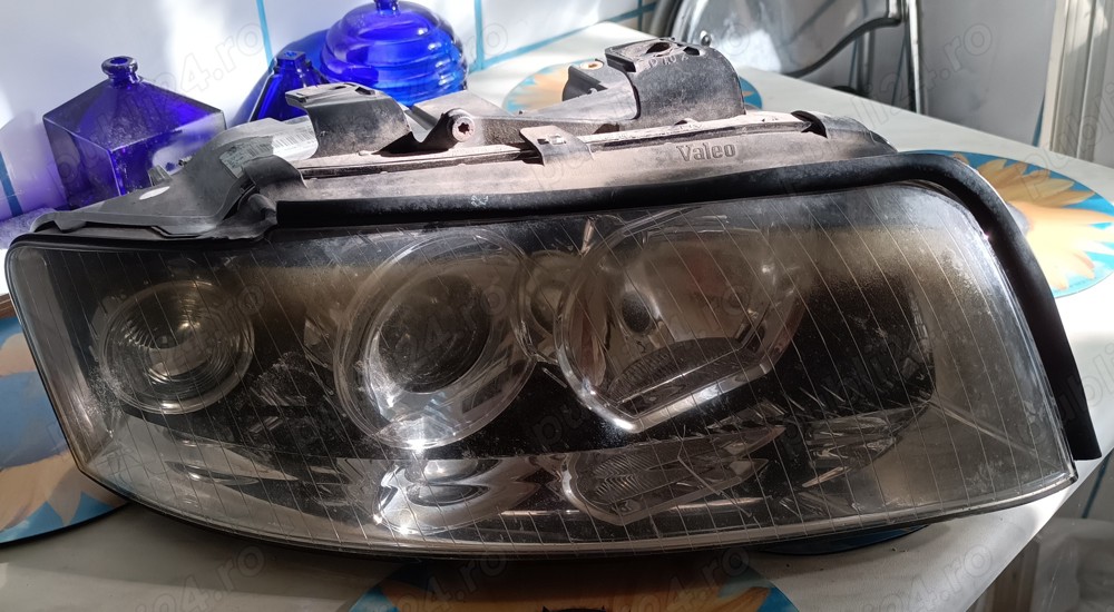 Faruri audi A4 B6 2002