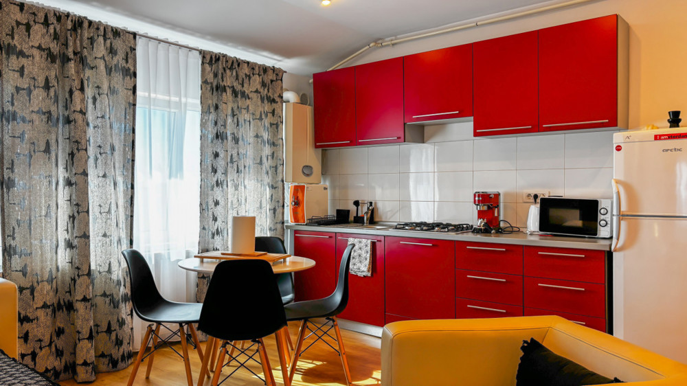 Apartament cu 2 Camere - Complexul Studentesc