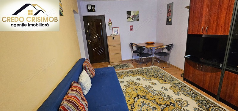 **Anunț de Vânzare Apartament**