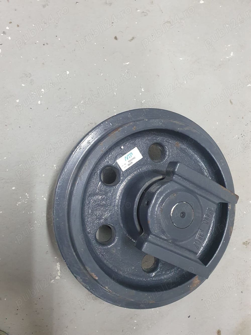 IDLER-Rola de ghidare/rulare complet,miniexcavator P010102