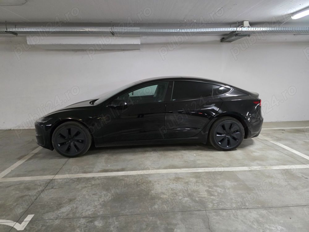 Tesla model 3LR Highland